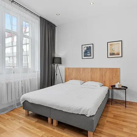 Apartamenty Centrum Zameldowanie 24H Katovice Exteriér fotografie