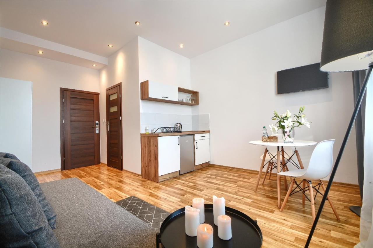 Centrum Zameldowanie 24h Apartmán Katovice